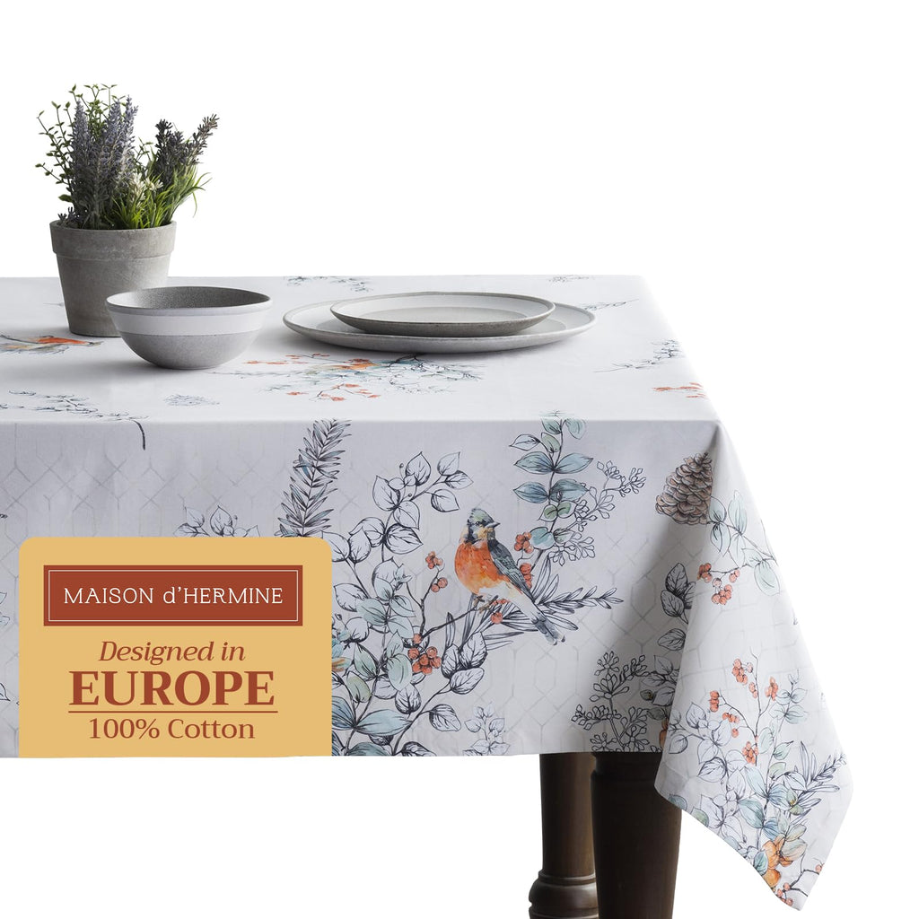 Whitish Shabby Chique Tablecloths