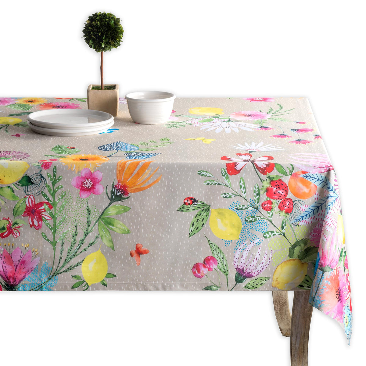 Jardin D'Ete Tablecloths